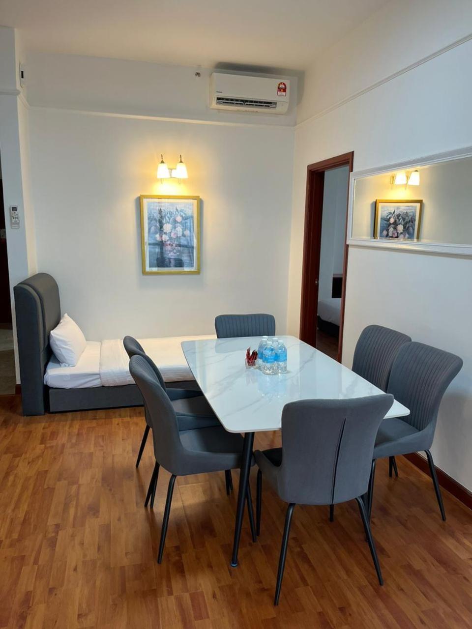 Luxhouz Suites At Times Square Kuala Lumpur Exteriér fotografie